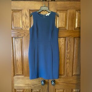 Loft ladies dress. Size 6P.  Blue color. Nonsmoking home. Good condition.